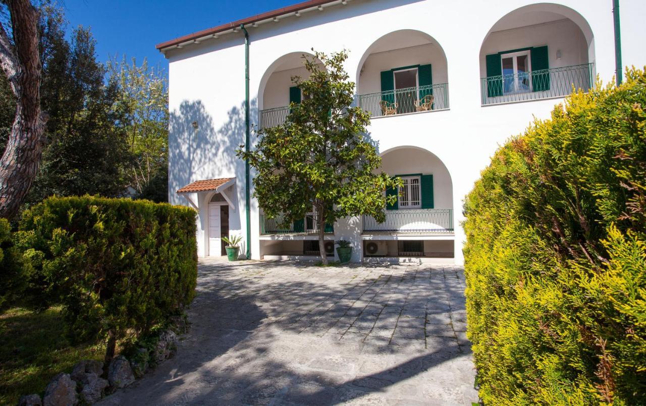 טאראנטו Villa Marta מראה חיצוני תמונה